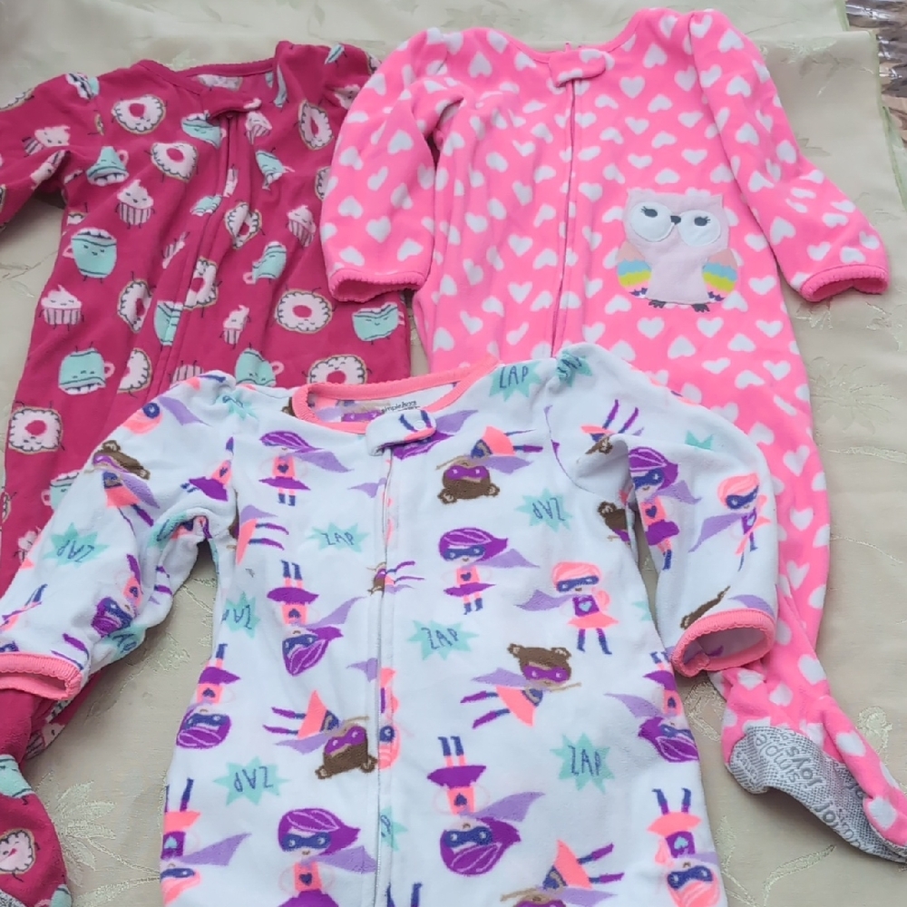Simple Joys Fleece Pajamas
